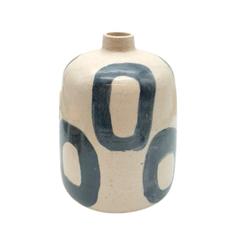 Snowy broad shoulder vase
