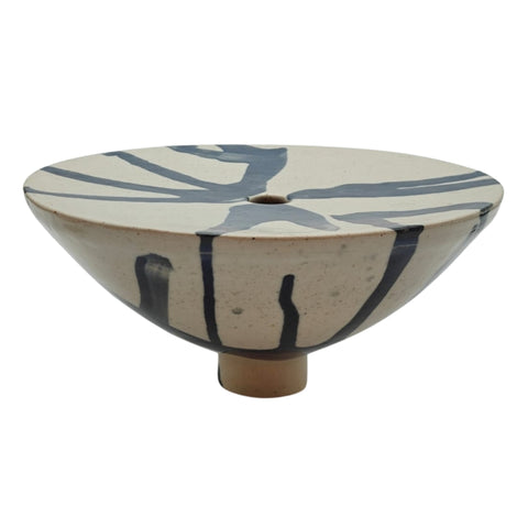 MINIMALIST STAGE OF LIFE VASE