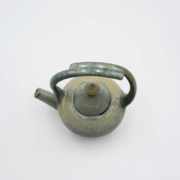 Tea pot