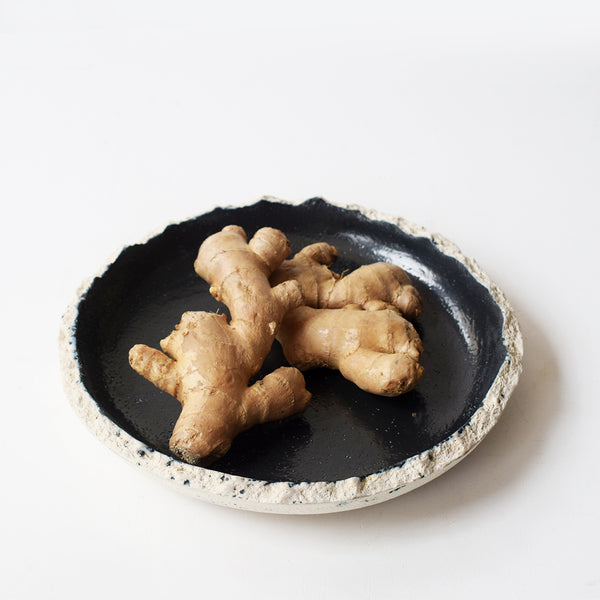 Monochrome Jagged Platter 8"(Small)