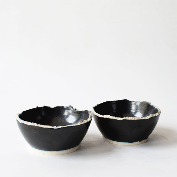 Monochrome Jagged Dipping Bowl Round